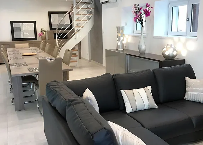 Ferme Vosgienne Renovee Avec Spa, Sauna, Jacuzzi, Billard Et Etang Prive En Pleine Nature - Fr-1-589-327 Prázdninový dům