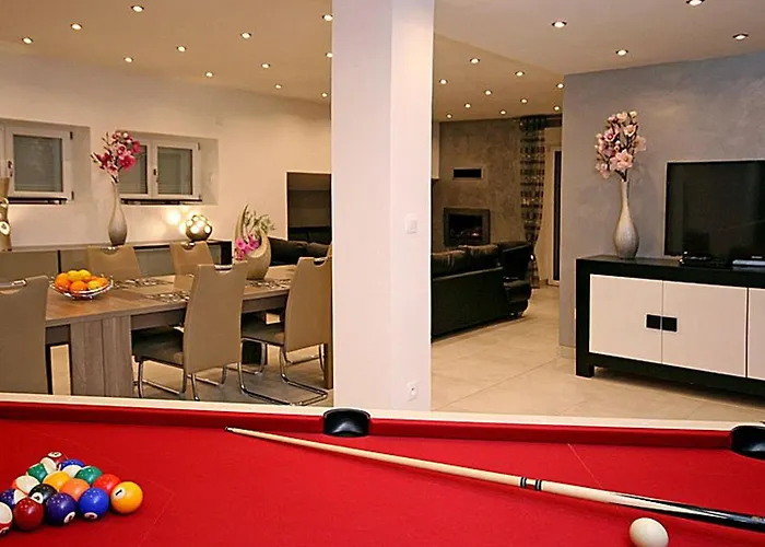 Ferme Vosgienne Renovee Avec Spa, Sauna, Jacuzzi, Billard Et Etang Prive En Pleine Nature - Fr-1-589-327